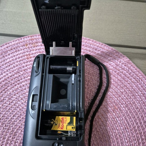 Skina Camera new condition