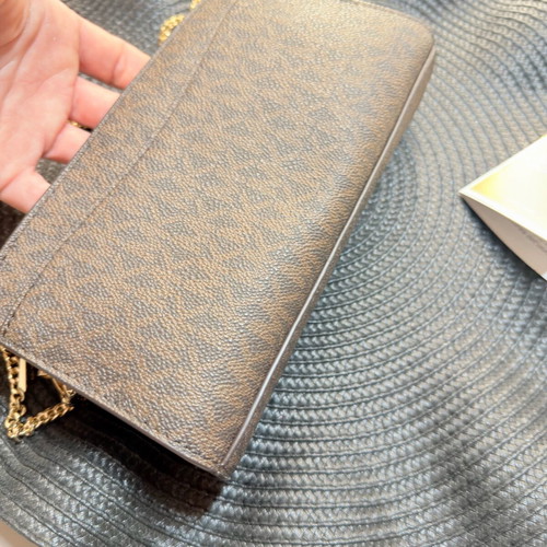 Michael Kors crossbody bag like new, brown and gold