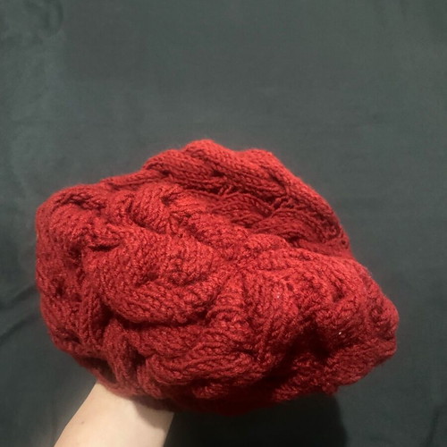 Red knitted beanie like new