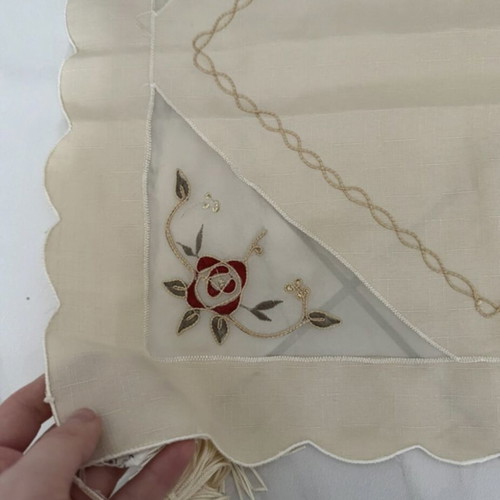 Set of 3 used tablecloths, 1 large, 1 medium, 2 small