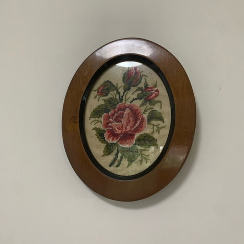 Embroidered handmade frame like new, vintage 1970s