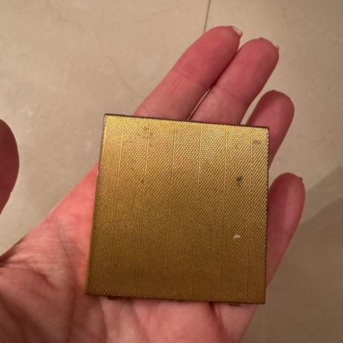 Vintage Stratton powder compact mirror like new 6x6 cm