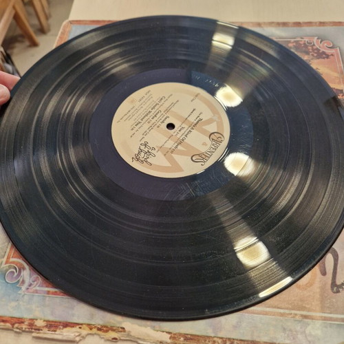 Carpenters A Kind Of Hush LP used, classic 1976 pop album