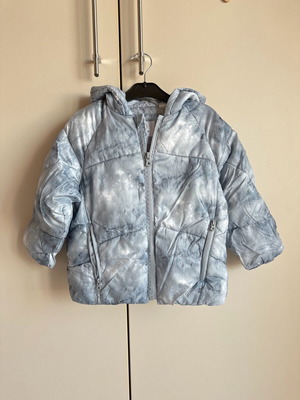 Zara puffer jacket 98 cm, 2-3 years, like new, grey-blue tie dye