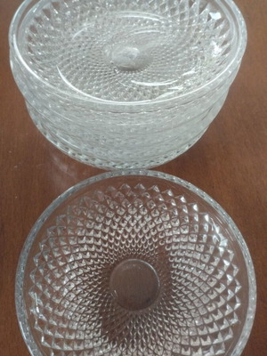 Dessert plates for spoon sweets like new, set of 6