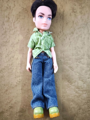 Bratz Boyz Koby Dylan collectible doll like new