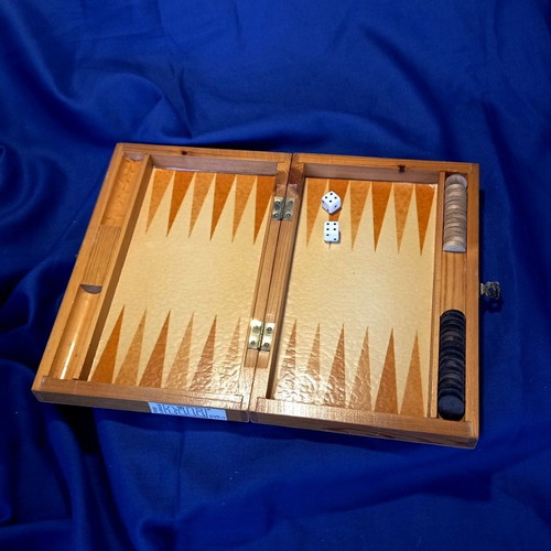TILI Wooden Travel Backgammon Board like new, 21x13 cm with wooden pieces and dice