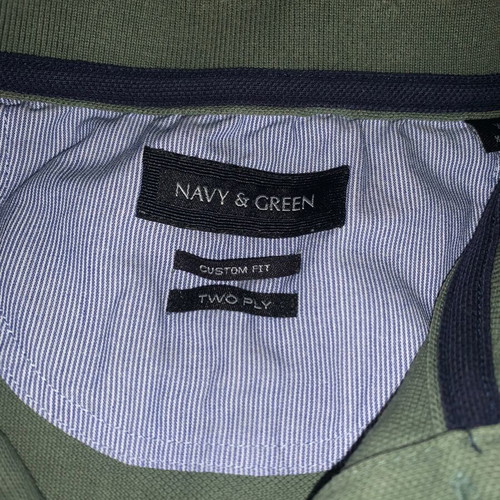 Polo shirts like new, 2 Navy & Green XL and 2 Lee XL