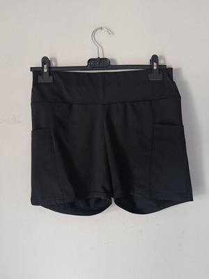 Shein shorts with elastic waist, black, size L
