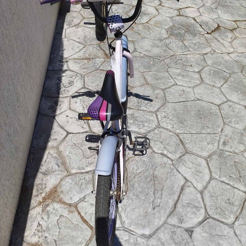Orient Tiger BMX bike like new, 20 inch, girls