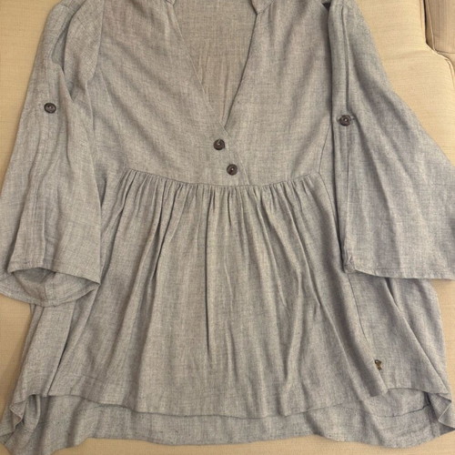 Regalinas blouse lightly worn