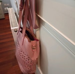 Pink crossbody shoulder bag made of leatherette like new with inner pouch