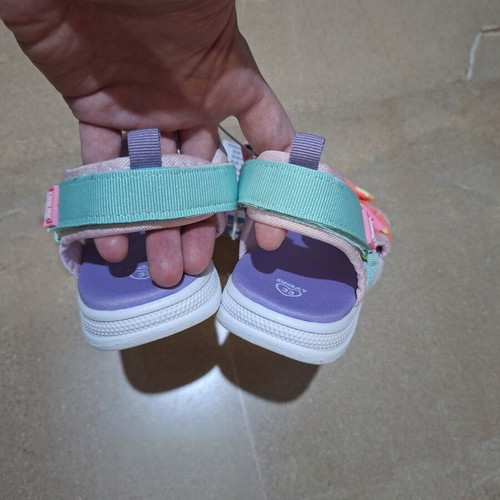 Girls Sport Velcro Sandals size 33, brand new, colorful pink