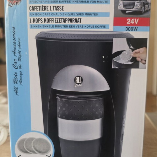 Coffee Machine 24V new with cup and universal capsule