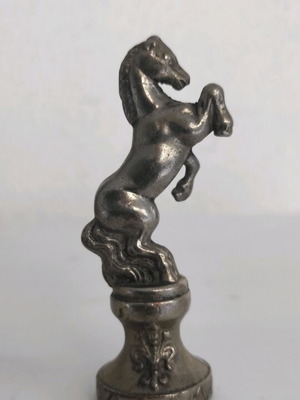 Silver-plated antique horse chess piece like new