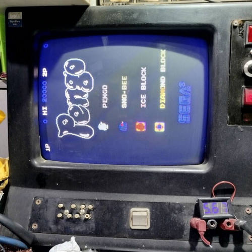 Pacman bootleg PCB used, fully functional
