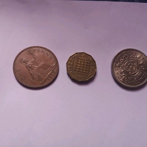 Set of 3 British Pre-Decimal Coins like new (1957-1964)