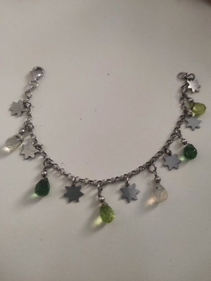 Silver 925 bracelet like new with zircon and dangling stars
