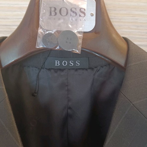 Men's suit BOSS Hugo Boss Black Label new, pinstripe, size XL