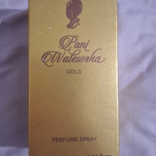 Boxes from branded perfumes new