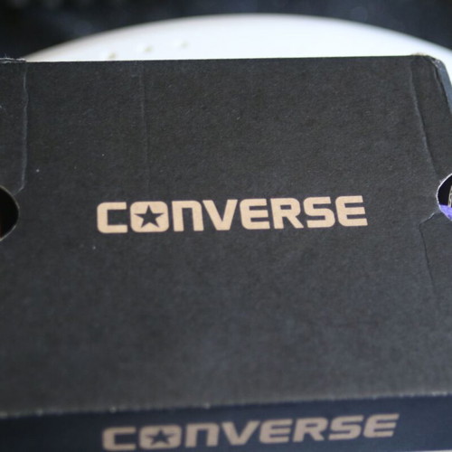 Converse Chuck Taylor All Star Party kids boots like new, purple