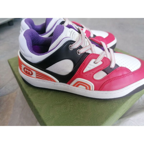 Gucci kids sneakers like new, size 33, Demetra material