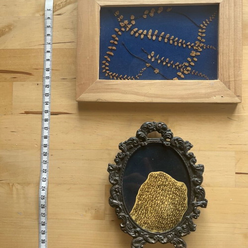 Set of small wooden and metal frames refurbished