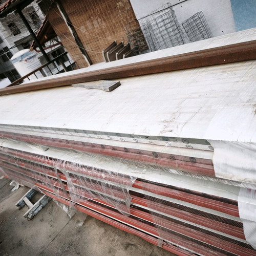 Ceiling panels 13 pcs 52 sqm and 2 iron bars 6m new