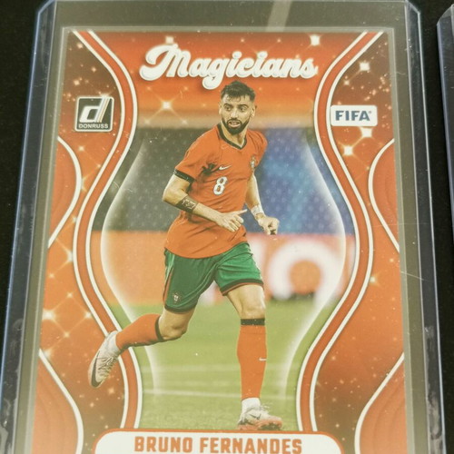 Lot of 8 Donruss Soccer Insert Cards New - Magicians, Craftsmen, Zero Gravity, Rookie Kings