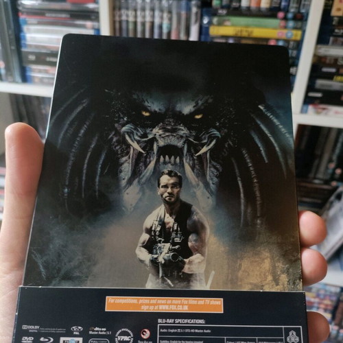 Predator Blu-Ray steelbook like new with Greek subtitles