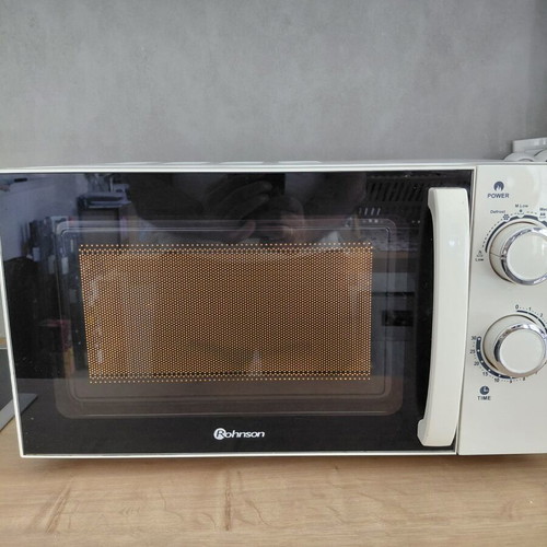 Rohnson R-1719 microwave oven 17L 700W
