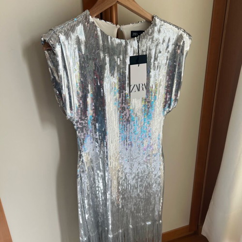 Zara silver dress like new, size small