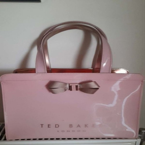 Ted Baker shoulder bag like new, pink and gold