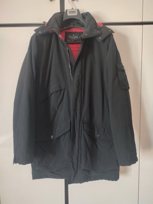 Men's branded black jacket like new, size L