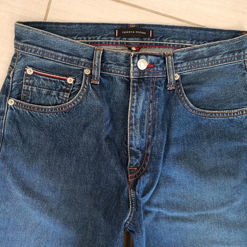 Tommy Hilfiger men's pants pack of 3 like new, sizes W30/28 W31/32 W32/34