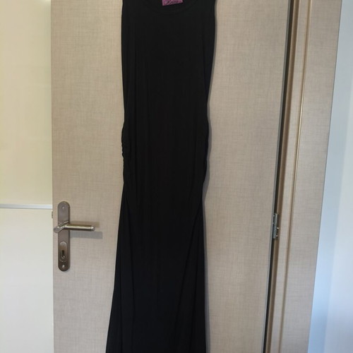 Maxi black summer dress Reina Clothes like new, stretchy mako fabric