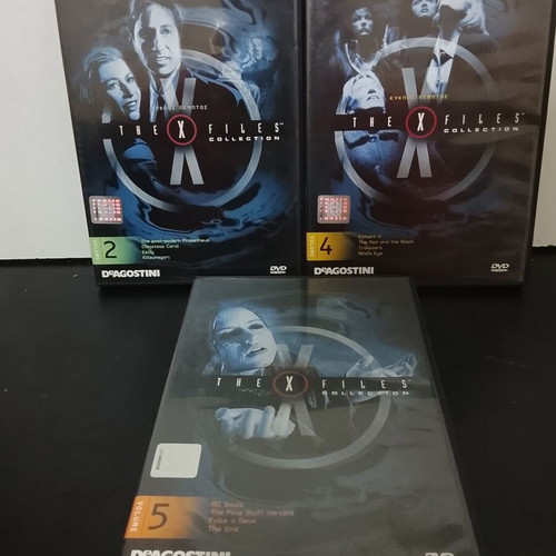 The X-Files DVD collection used, 27 discs from various seasons