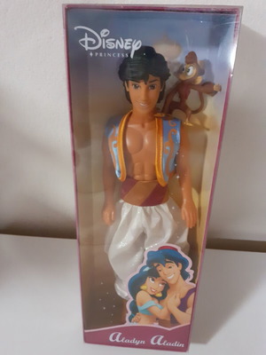 Aladin Simba Doll new, sealed