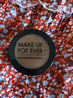 Makeup Forever bronzer contour eyeshadow blush powder used