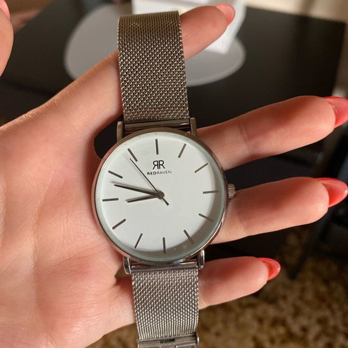 Red Raven wristwatch new, silver, women's