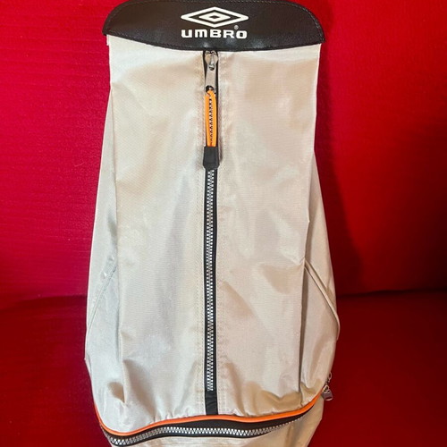 Umbro authentic backpack like new, gray and orange