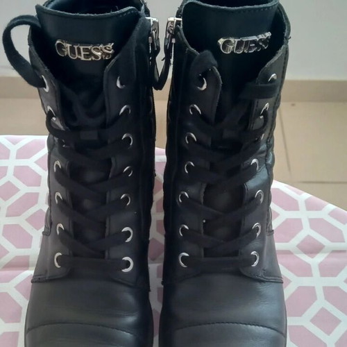 Guess black quilted ankle boots size 36 like new