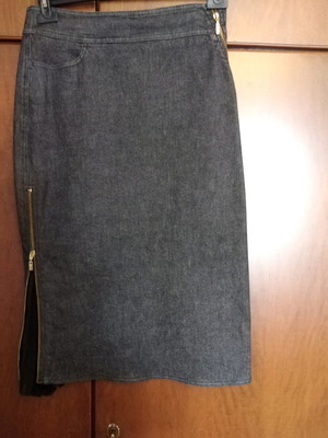 Ungaro jean skirt used with muslin detail size 44