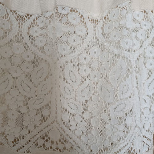 Access blouse like new, beige linen with lace, sizes L-XL