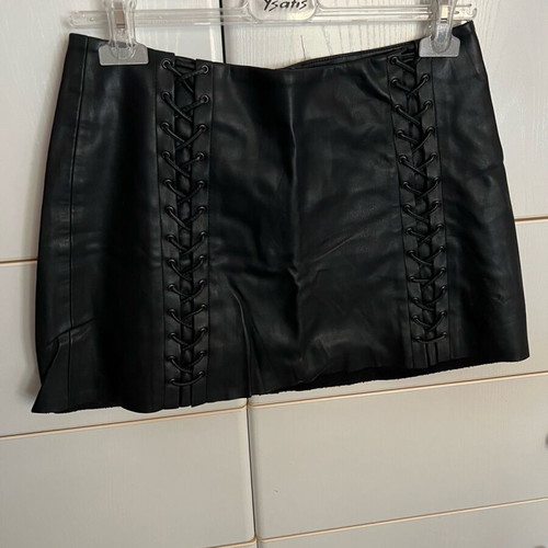Zara leather skirt like new, black, size M