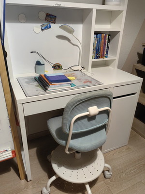IKEA desk