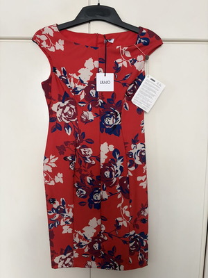 Liu Jo Red Fitted Dress with Large Flowers New Size 42