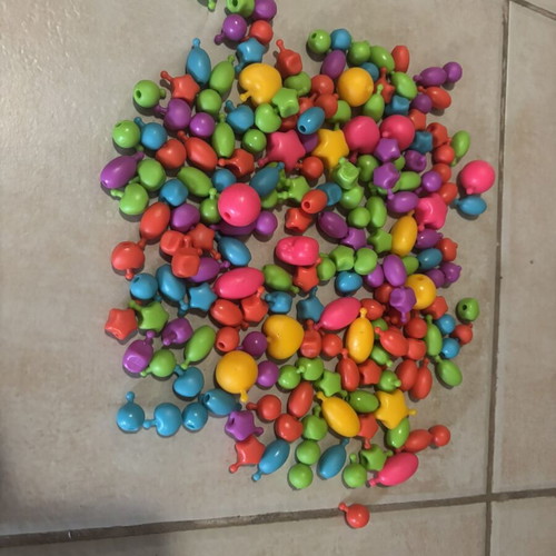 Vintage 90s Style Pop Beads Set like new, colorful craft beads