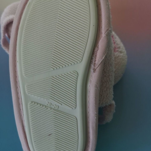 Disney Minnie Mouse kids' house slippers like new, size 28/29, pink