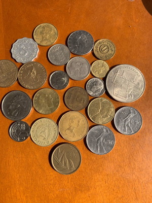 Collection of 22 vintage foreign coins like new